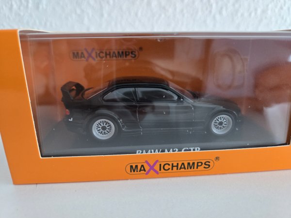 1/43 Maxichamps BMW M3 GTR E36 1993 schwarz 940 023380