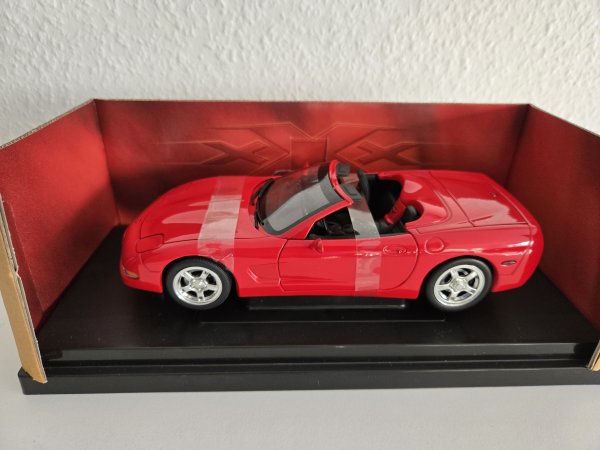 1/18 Ertl 1998 Corvette Senator Dick Hotchkiss 33341