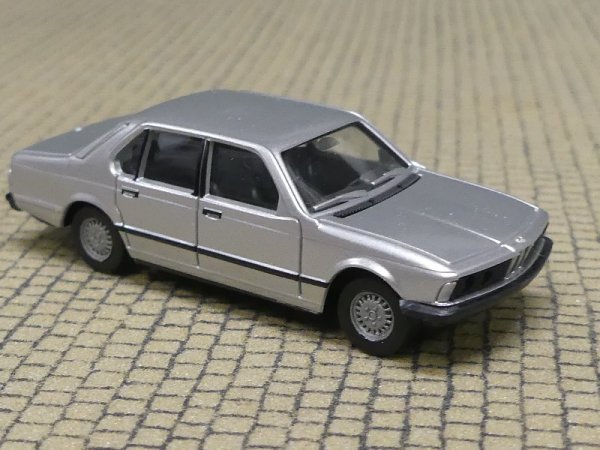 1/87 Herpa BMW 7er silber aus SET