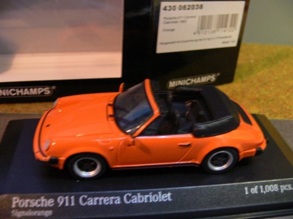 1/43 Minichamps Porsche 911 Carrera Cabrio 1983 orange 430 062038