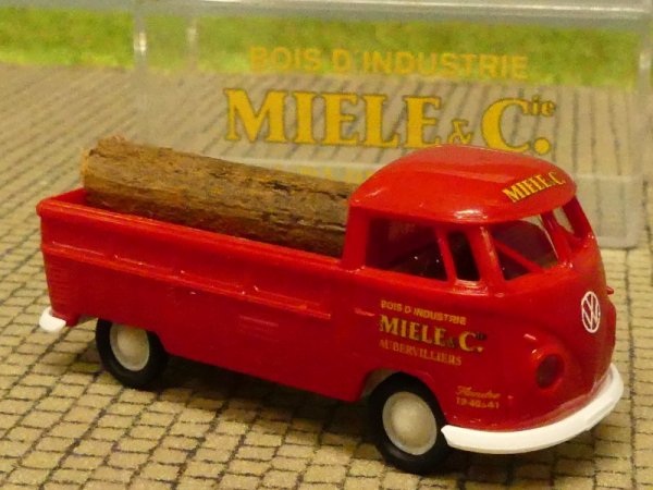 1/87 Brekina # 2086 VW T1 b Miele & Cie. Pritsche mit Beladung Holz