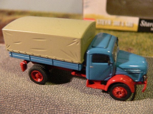 1/87 Brekina Steyr 380/I Pr/Pl blau 58036