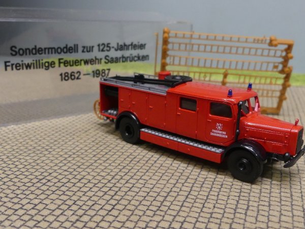 1/87 Brekina MB 4500 LF 25 Feuerwehr Saarbrücken