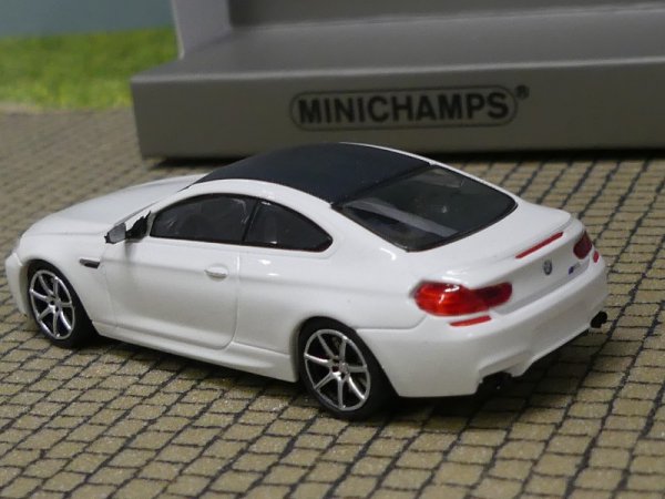 1/87 Minichamps BMW M6 Coupe 2015 weiß 870 027300