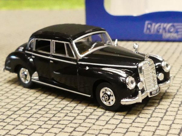 1/87 Ricko MB 300c W186 schwarz 38312