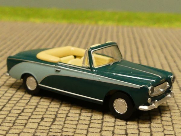 1/87 Brekina Peugeot 403 Cabrio de Luxe grün 29159