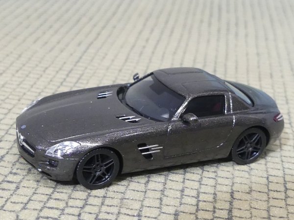 1/87 Herpa MB SLS AMG Monza grau metallic 430784-002