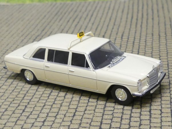 1/87 Brekina MB /8 lang Taxi elfenbein Starmada