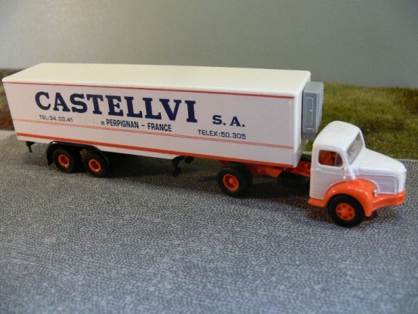 1/87 Brekina Berliet TLR 8 Castellvi F 85428