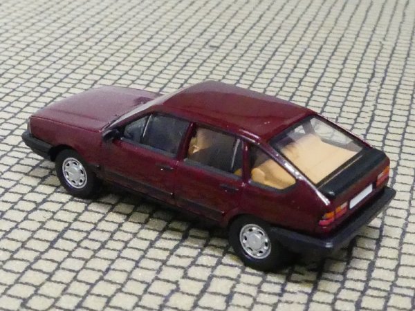 1/87 PCX VW Passat B2 dunkelrot 870409