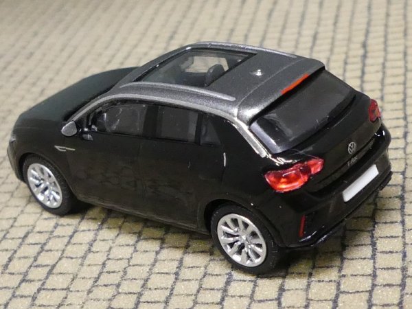 1/87 PCX VW T-Roc schwarz metallic 870606