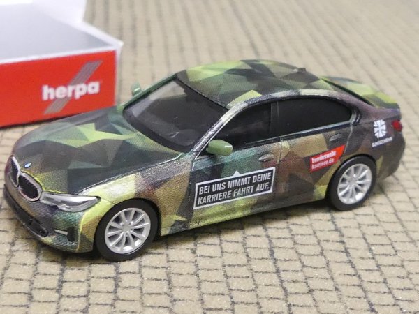 1/87 Herpa BMW 3er Limousine Bundeswehr Personal 746885