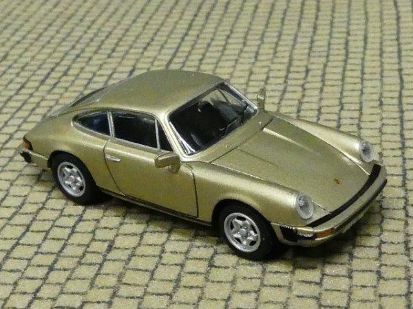 1/87 Brekina Porsche 911 Coupe Modell 1976 goldmetallic 16302