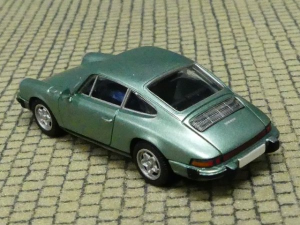 1/87 Brekina Porsche 911 Coupe Modell 1976 mintgrünmetallic 16300