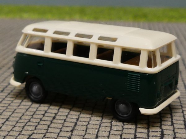 1/87 Brekina # 1904 VW T1 b Samba hellefenbein/moosgrün 31824