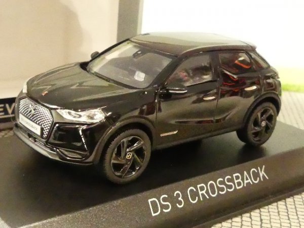 1/43 Norev Citroen DS3 Crossback 2019 schwarz / Dach weinrot 170020