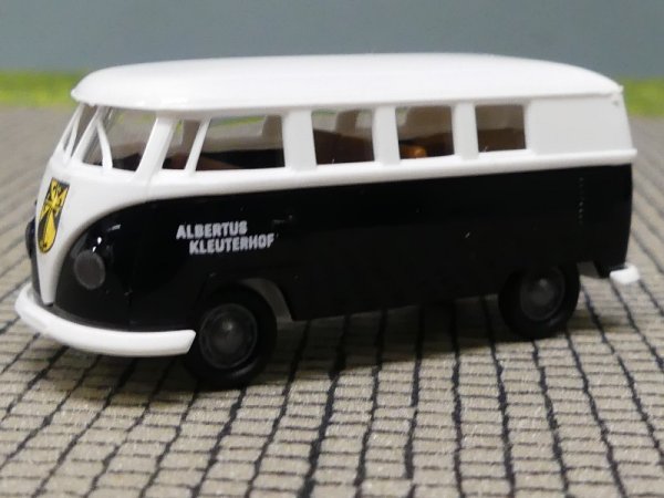 1/87 Brekina # 1961 VW T1 b Albertus Kleuterhof NL 31586