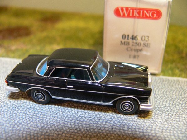 1/87 Wiking MB 250 SE Coupe schwarz 0146 03