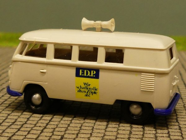 1/87 Brekina # 0360 VW T1 b FDP Bus