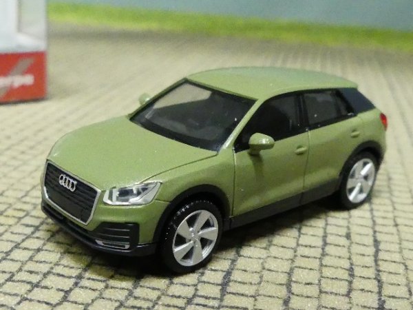 1/87 Herpa Audi Q2 apfelgrünmetallic 038676-004