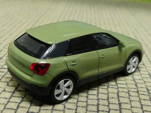 1/87 Herpa Audi Q2 apfelgrünmetallic 038676-004