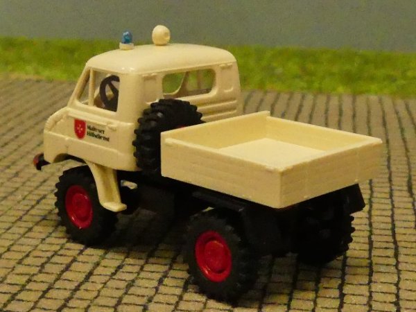 1/87 Brekina Unimog 411 Malteser Hilfsdienst Pritsche 93818