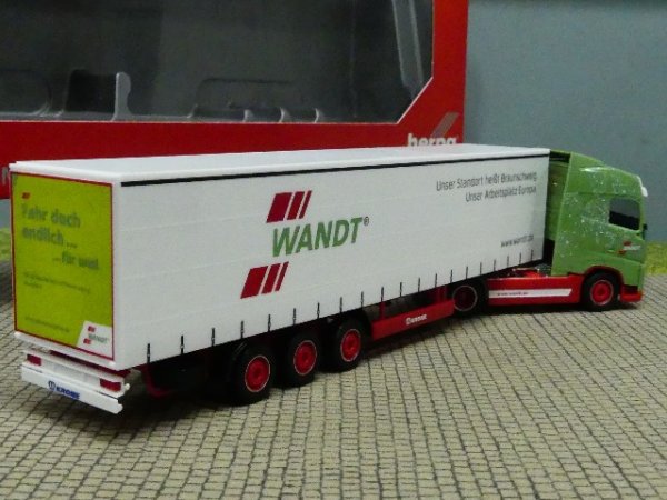 1/87 Herpa Volvo Wandt Gardinenplanen SZ