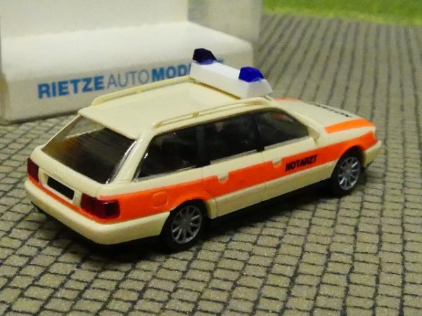 1/87 Rietze Audi A6 Avant Notarzt 50661