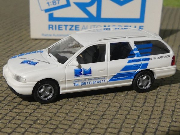 1/87 Rietze Ford Mondeo GHIA Sondermodell 30580