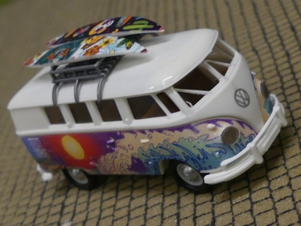 1/87 Brekina # 2360 VW T1 b Bus Hippie mit 2 Surfbrettern Sondermodell Reinhardt