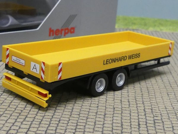 1/87 Herpa Tiefladeanhänger ohne Rampen Leonhard Weiss 950442