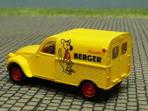 1/87 Brekina Citroen 2 CV Berger Frankreich 14188