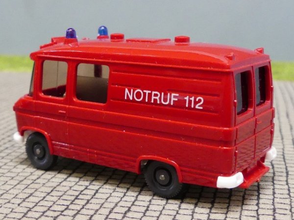 1/87 Wiking MB 508 Feuerwehr Rettungswagen RTW Notruf 112 rot 608 2 A