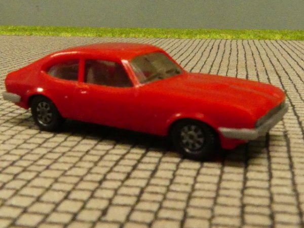 1/87 Herpa Ford Capri rot