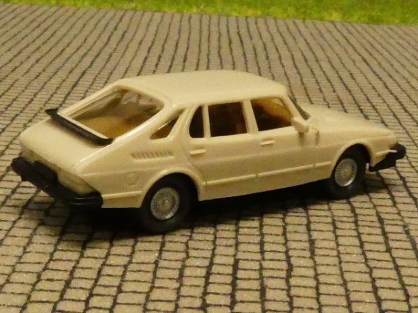 1/87 Wiking SAAB 900 Turbo hellbeige 215 2 A