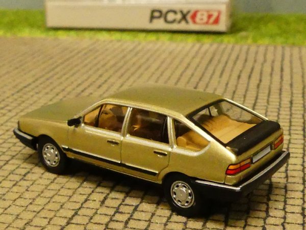 1/87 PCX VW Passat B2 beigemetallic PCX870077