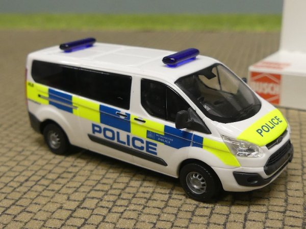 1/87 Busch Ford Transit Custom Bus Police GB 52433