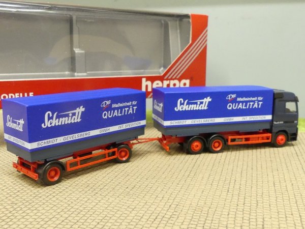 1/87 Herpa MB Actros Schmidt Spedition Wechselplanen-Hängerzug 144469