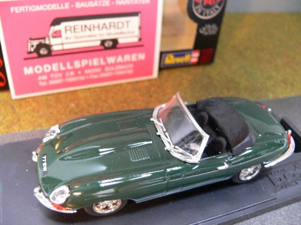 1/43 Bang Jaguar Typ E Cabriolet dunkelgrün 48306