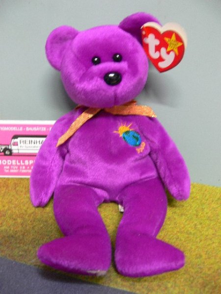 TY 47 Beanie Baby Millennium ca 22 cm