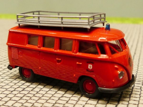 1/87 Brekina # 1843 VW T1 b Feuerwehr Wuppertal 31576