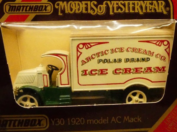 Matchbox Yesteryear Mack AC 1920 Arctic Ice Cream Co. Polar Brand Y30