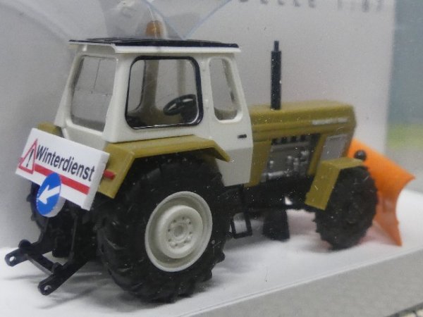 1/87 Busch Fortschritt ZT 303 Winterdienst mit Schneeschieber 42817