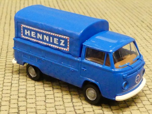 1/87 Brekina VW T2 Henniez Pritsche Plane CH Schweiz T2#244