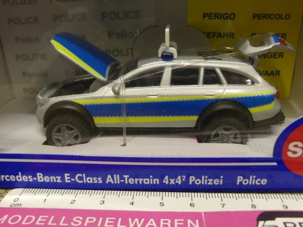1/50 Siku MB E-Klasse All Terrain 4x4 Polizei 2302