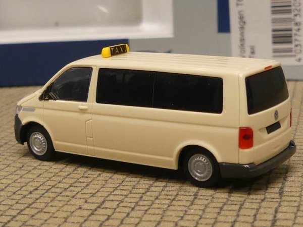 1/87 Rietze VW T6.1 TAXI 32056