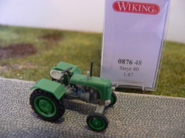 1/87 Wiking Steyr 80 grasgrün 0876 48