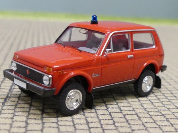 1/87 Brekina Lada Niva Feuerwehr 27238