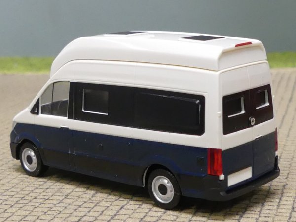 1/87 Herpa VW Crafter Grand California, candywhite / deep ocean blue 096294-002