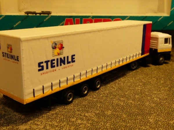 1/87 Albedo MAN F90 Steinle Spedition Planen Sattelzug 800039